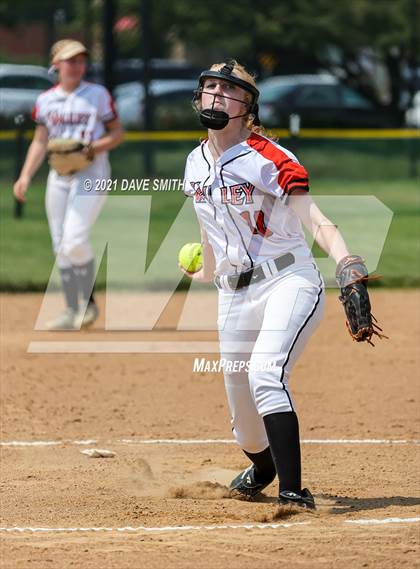 Thumbnail 2 in Valley vs Davenport West (Rick Doran Classic) photogallery.