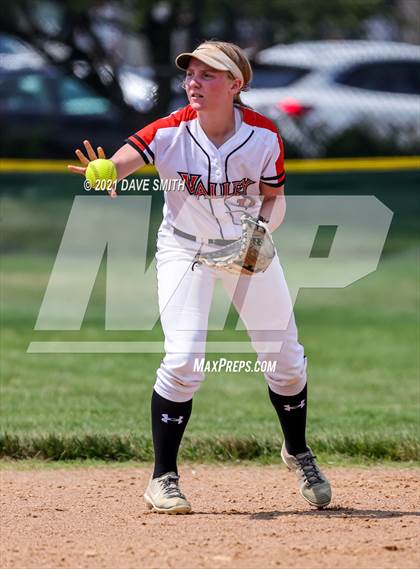Thumbnail 1 in Valley vs Davenport West (Rick Doran Classic) photogallery.