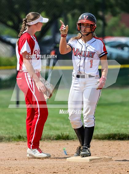 Thumbnail 2 in Valley vs Davenport West (Rick Doran Classic) photogallery.