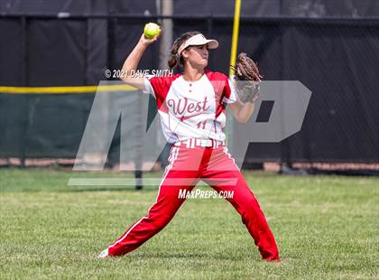Thumbnail 2 in Valley vs Davenport West (Rick Doran Classic) photogallery.
