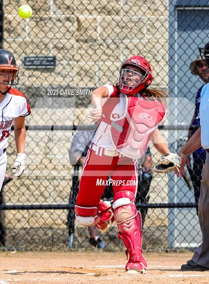 Thumbnail 2 in Valley vs Davenport West (Rick Doran Classic) photogallery.