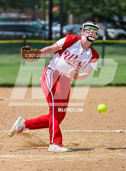 Thumbnail 2 in Valley vs Davenport West (Rick Doran Classic) photogallery.