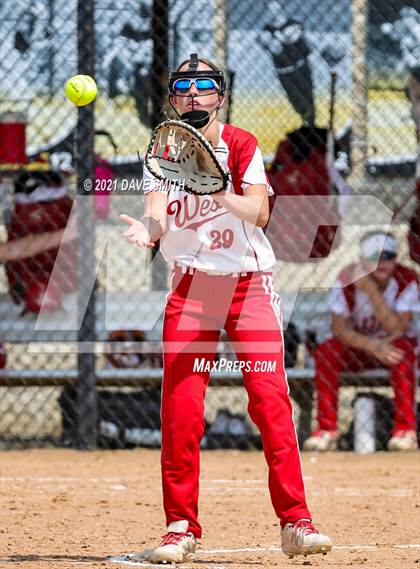 Thumbnail 3 in Valley vs Davenport West (Rick Doran Classic) photogallery.