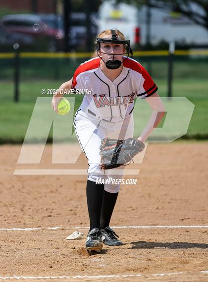 Thumbnail 1 in Valley vs Davenport West (Rick Doran Classic) photogallery.