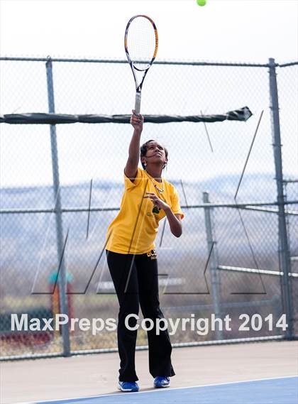 Thumbnail 1 in Bear Creek @ Ralston Valley photogallery.