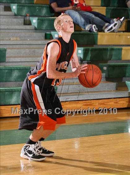 Thumbnail 1 in Powell @ Knoxville Catholic (Pilot Food-mart Invitational) photogallery.