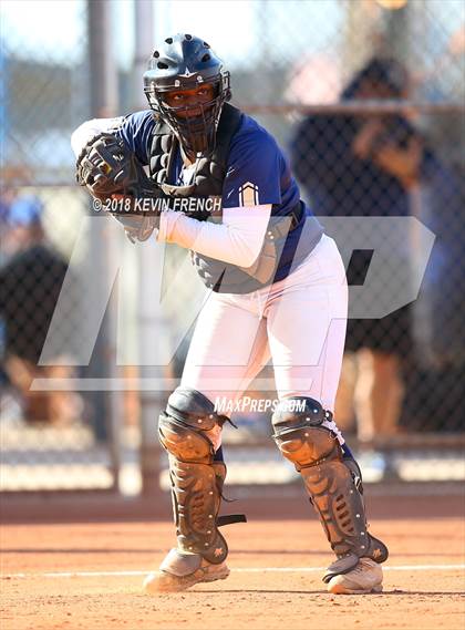 Thumbnail 1 in Centennial vs. Kellis photogallery.