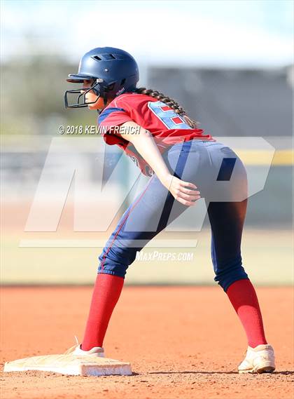 Thumbnail 2 in Centennial vs. Kellis photogallery.