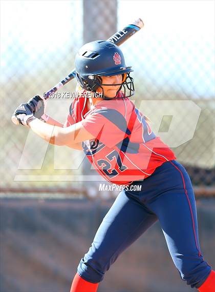 Thumbnail 2 in Centennial vs. Kellis photogallery.