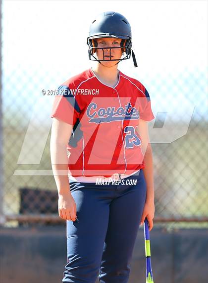 Thumbnail 2 in Centennial vs. Kellis photogallery.