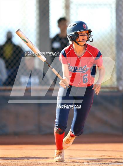 Thumbnail 2 in Centennial vs. Kellis photogallery.