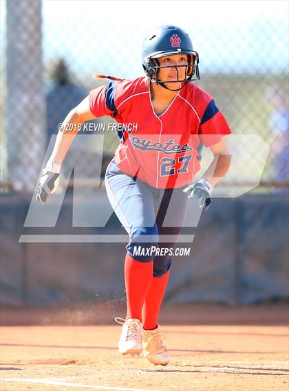 Thumbnail 3 in Centennial vs. Kellis photogallery.
