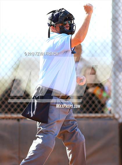 Thumbnail 1 in Centennial vs. Kellis photogallery.