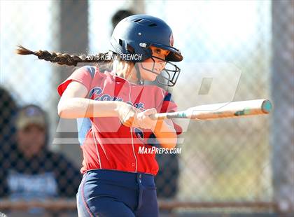 Thumbnail 1 in Centennial vs. Kellis photogallery.