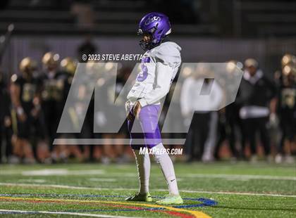 Thumbnail 1 in Rock Canyon vs. Arvada West (CHSAA 5A First Round) photogallery.