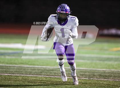 Thumbnail 3 in Rock Canyon vs. Arvada West (CHSAA 5A First Round) photogallery.