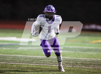 Thumbnail 2 in Rock Canyon vs. Arvada West (CHSAA 5A First Round) photogallery.