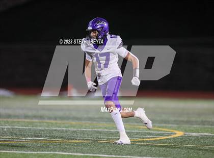 Thumbnail 2 in Rock Canyon vs. Arvada West (CHSAA 5A First Round) photogallery.
