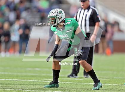 Thumbnail 2 in DeSoto vs. Carroll (UIL 6A Division 1 Region 1 Area) photogallery.