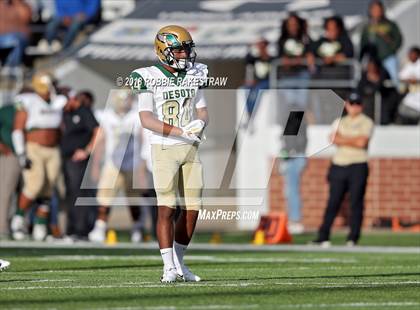 Thumbnail 1 in DeSoto vs. Carroll (UIL 6A Division 1 Region 1 Area) photogallery.