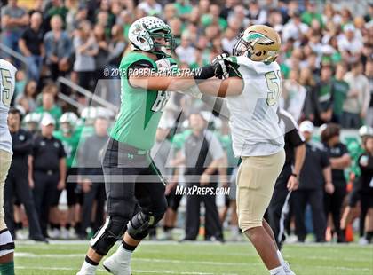 Thumbnail 2 in DeSoto vs. Carroll (UIL 6A Division 1 Region 1 Area) photogallery.