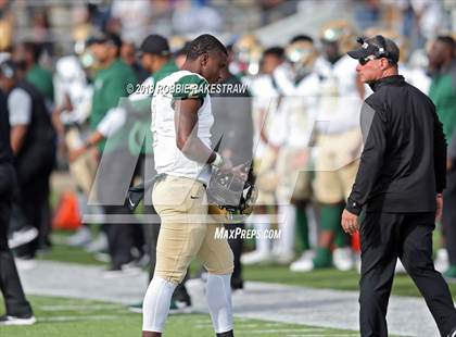 Thumbnail 2 in DeSoto vs. Carroll (UIL 6A Division 1 Region 1 Area) photogallery.