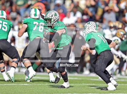 Thumbnail 1 in DeSoto vs. Carroll (UIL 6A Division 1 Region 1 Area) photogallery.
