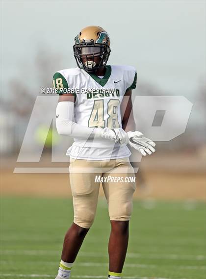 Thumbnail 3 in DeSoto vs. Carroll (UIL 6A Division 1 Region 1 Area) photogallery.