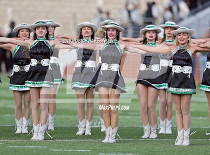 Thumbnail 3 in DeSoto vs. Carroll (UIL 6A Division 1 Region 1 Area) photogallery.