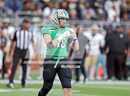 Thumbnail 2 in DeSoto vs. Carroll (UIL 6A Division 1 Region 1 Area) photogallery.