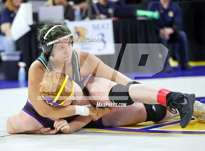 Thumbnail 1 in CIF State Championships (Girl's 1st Round) photogallery.
