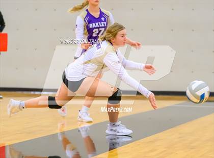 Thumbnail 3 in Oakley @ Southwestern Heights photogallery.