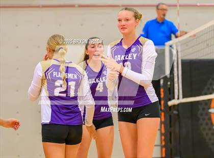 Thumbnail 1 in Oakley @ Southwestern Heights photogallery.