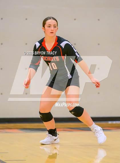 Thumbnail 1 in Oakley @ Southwestern Heights photogallery.