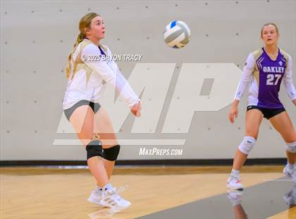 Thumbnail 3 in Oakley @ Southwestern Heights photogallery.