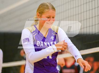 Thumbnail 3 in Oakley @ Southwestern Heights photogallery.