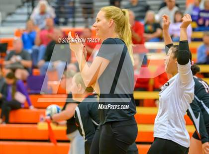 Thumbnail 3 in Oakley @ Southwestern Heights photogallery.