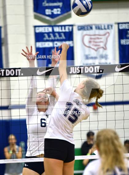 Thumbnail 2 in Fayetteville vs. La Costa Canyon (Durango Fall Classic) photogallery.