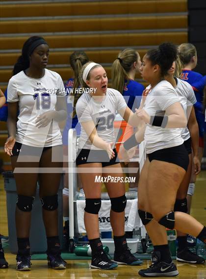 Thumbnail 1 in Fayetteville vs. La Costa Canyon (Durango Fall Classic) photogallery.