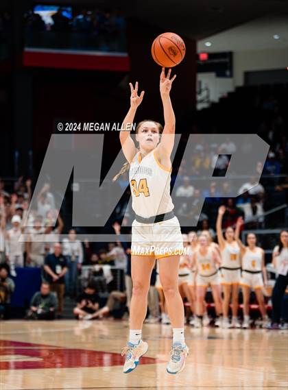 Thumbnail 3 in Olmsted Falls vs. Springboro (OHSAA Division 1 Final) photogallery.