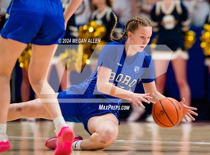 Thumbnail 2 in Olmsted Falls vs. Springboro (OHSAA Division 1 Final) photogallery.