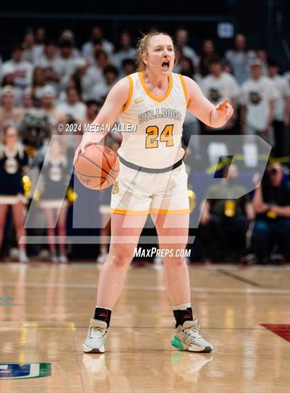 Thumbnail 2 in Olmsted Falls vs. Springboro (OHSAA Division 1 Final) photogallery.