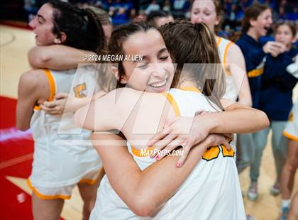 Thumbnail 2 in Olmsted Falls vs. Springboro (OHSAA Division 1 Final) photogallery.