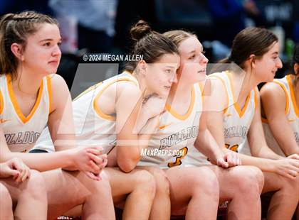Thumbnail 2 in Olmsted Falls vs. Springboro (OHSAA Division 1 Final) photogallery.