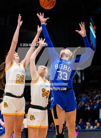 Thumbnail 1 in Olmsted Falls vs. Springboro (OHSAA Division 1 Final) photogallery.
