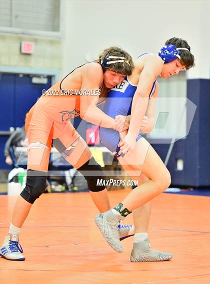 Thumbnail 2 in El Cajon Invitational photogallery.