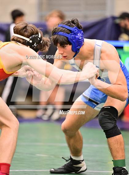 Thumbnail 3 in El Cajon Invitational photogallery.
