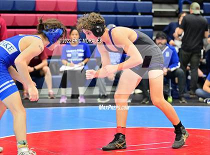 Thumbnail 3 in El Cajon Invitational photogallery.
