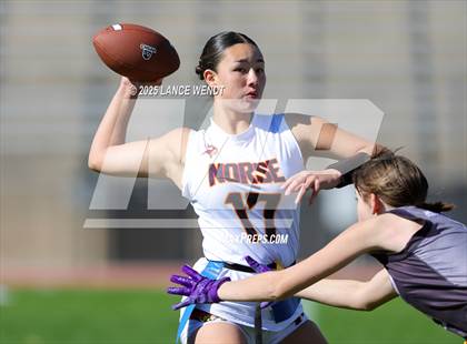 Thumbnail 3 in Arvada West vs. Northglenn (CHSAA 5A 2nd Round) photogallery.