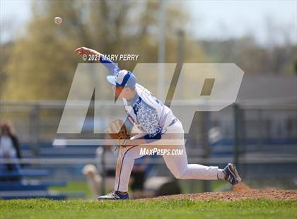 Thumbnail 1 in Quaker Valley @ Lincoln photogallery.
